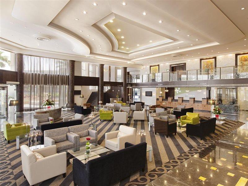 Holiday Inn Riyadh Izdihar By Ihg Exterior photo