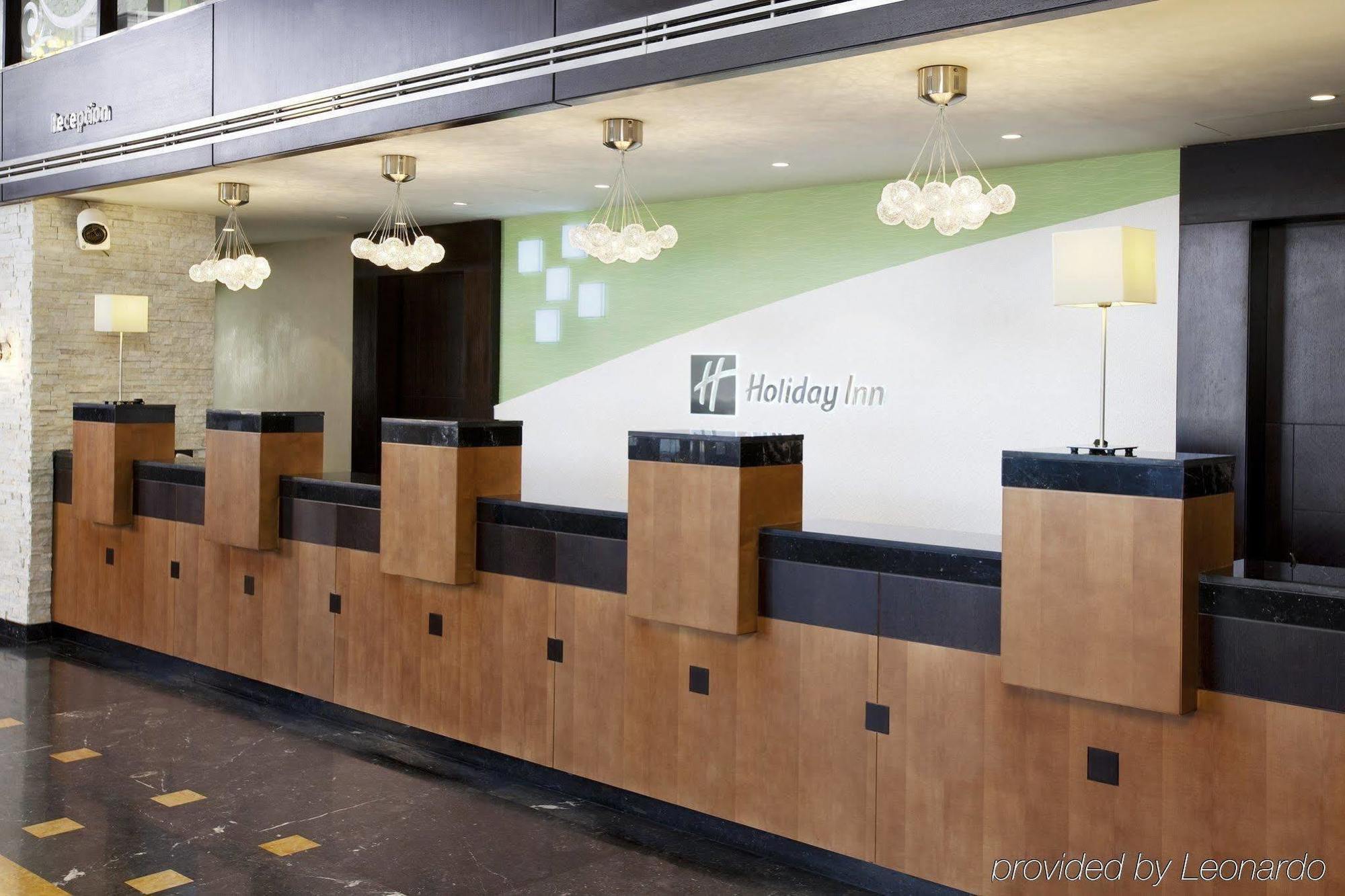 Holiday Inn Riyadh Izdihar By Ihg Exterior photo