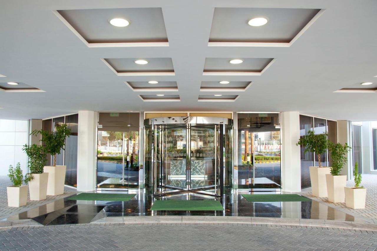 Holiday Inn Riyadh Izdihar By Ihg Exterior photo