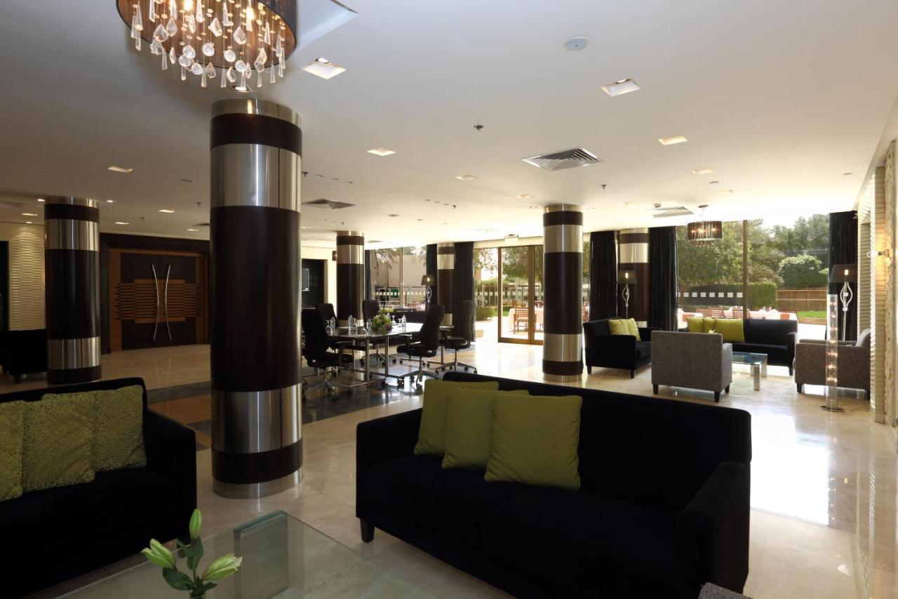 Holiday Inn Riyadh Izdihar By Ihg Exterior photo